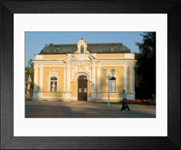 Framed Print : Spa building dating from the 19th century and promenading couple in the spa town of Frantiskovy Lazne, Karlovarsky Region, West Bohemia, Czech Framed Print : Spa building dating from the 19th century and promenading couple in the spa town of Frantiskovy Lazne, Karlovarsky Region, West Bohemia, Czech