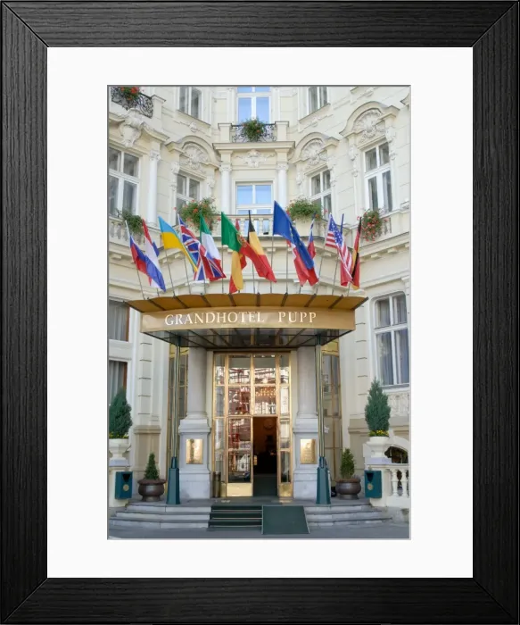 Framed Print : Main entrance of luxury Grandhotel Pupp in the spa town of Karlovy Vary Framed Print : Main entrance of luxury Grandhotel Pupp in the spa town of Karlovy Vary