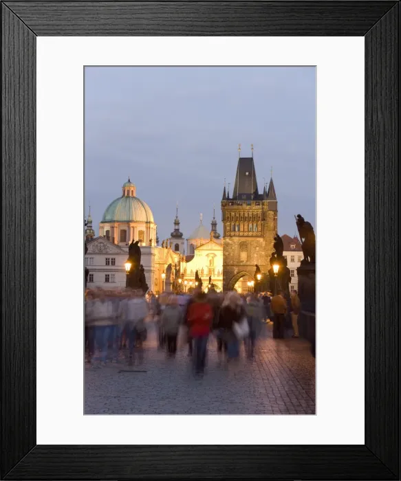 Framed Print : Crowds on the Charles Bridge, with the dome of the Church of St. Francis Framed Print : Crowds on the Charles Bridge, with the dome of the Church of St. Francis