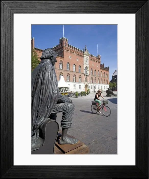 Framed Print : Roedhus, Hans Christian Andersen statue, Odense, Funen, Denmark, Scandinavia, Europe Framed Print : Roedhus, Hans Christian Andersen statue, Odense, Funen, Denmark, Scandinavia, Europe