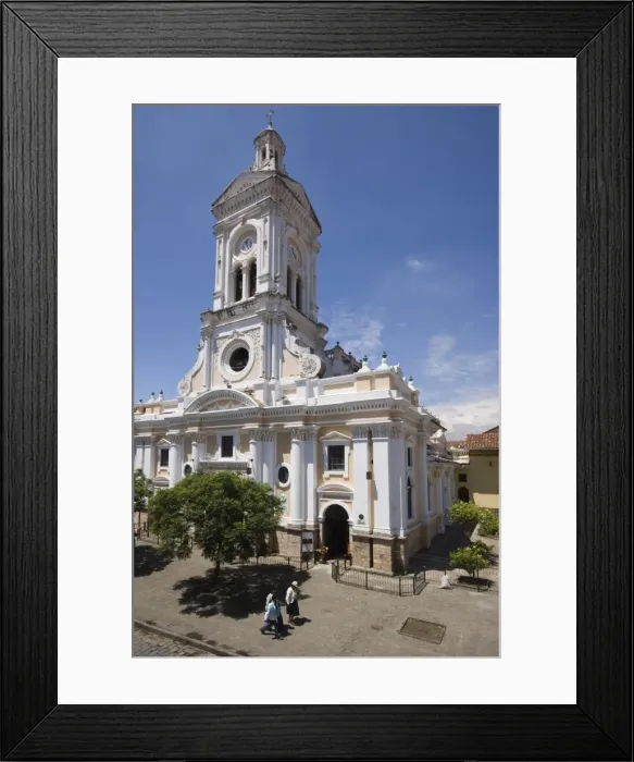Framed Print : The 19th century Church of San Francisco on Plaza San Francisco in this attractive colonial capital Framed Print : The 19th century Church of San Francisco on Plaza San Francisco in this attractive colonial capital