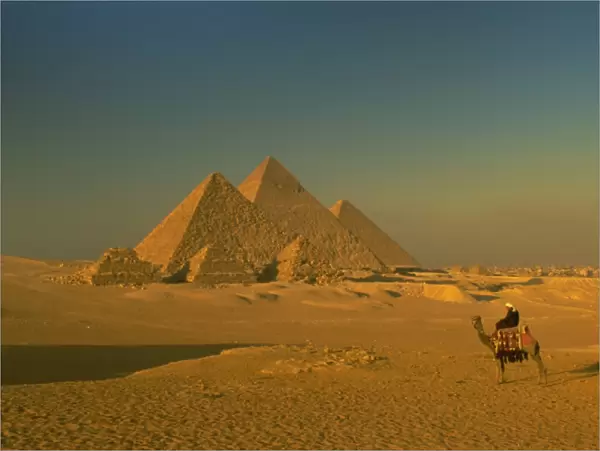 The Pyramids at Giza, UNESCO World Heritage Site, Cairo, Egypt, North Africa, Africa
