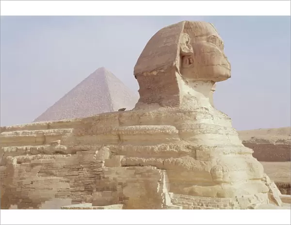 The Sphinx and Chephren pyramid beyond, Giza, UNESCO World Heritage Site