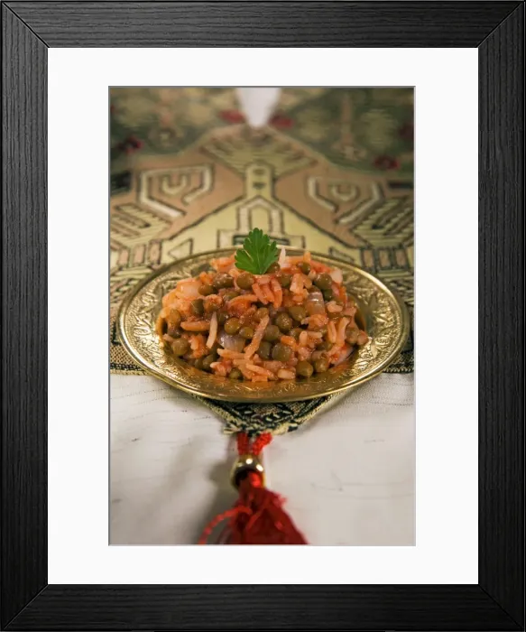 Framed Print : Egyptian food, kosheri, lentils, rice and tomatoes, Egypt, North Africa, Africa Framed Print : Egyptian food, kosheri, lentils, rice and tomatoes, Egypt, North Africa, Africa