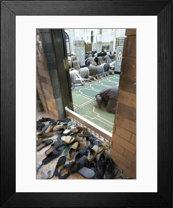 Framed Print : Muslims attend evening prayers at a mosque in Aswan, Egypt, North Africa, Africa Framed Print : Muslims attend evening prayers at a mosque in Aswan, Egypt, North Africa, Africa