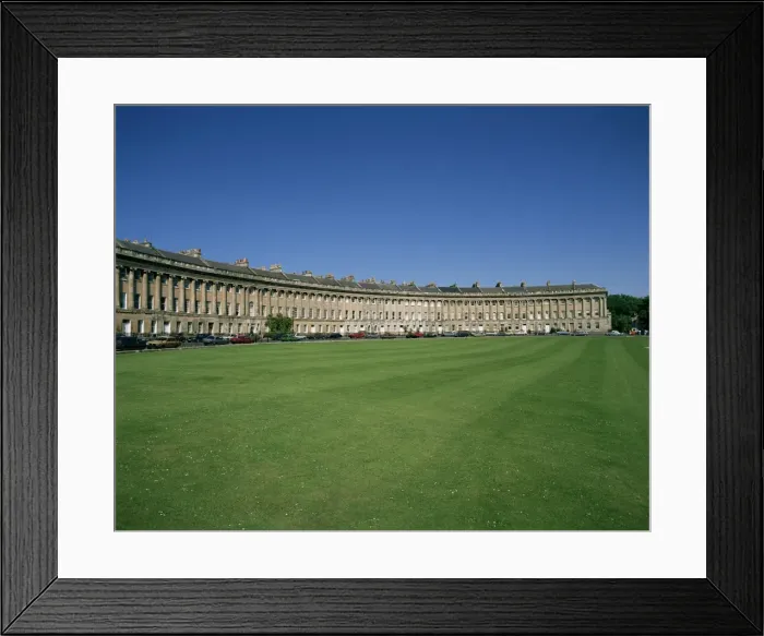 Framed Print : Royal Crescent, Bath, UNESCO World Heritage Site, Avon, England, United Kingdom, Europe Framed Print : Royal Crescent, Bath, UNESCO World Heritage Site, Avon, England, United Kingdom, Europe