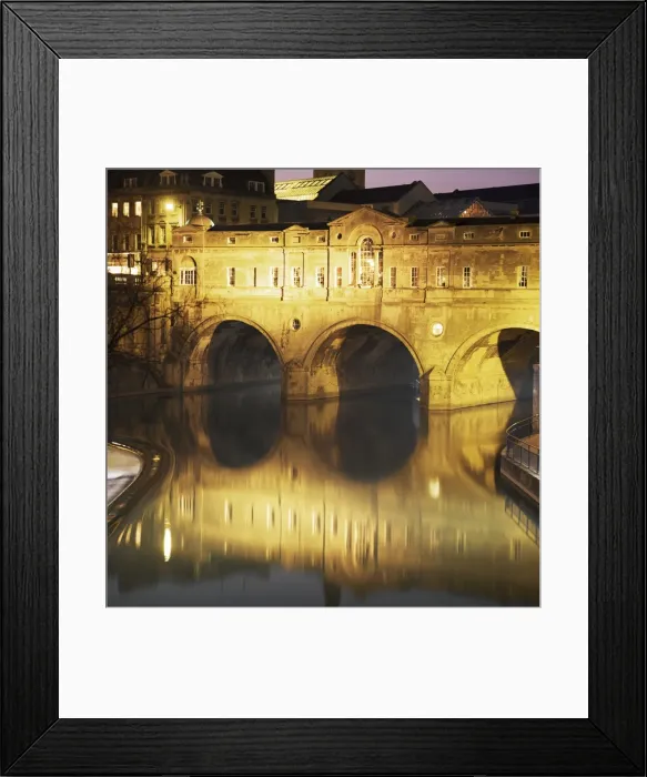 Framed Print : Pulteney Bridge over the River Avon, Bath, UNESCO World Heritage Site, Avon Framed Print : Pulteney Bridge over the River Avon, Bath, UNESCO World Heritage Site, Avon