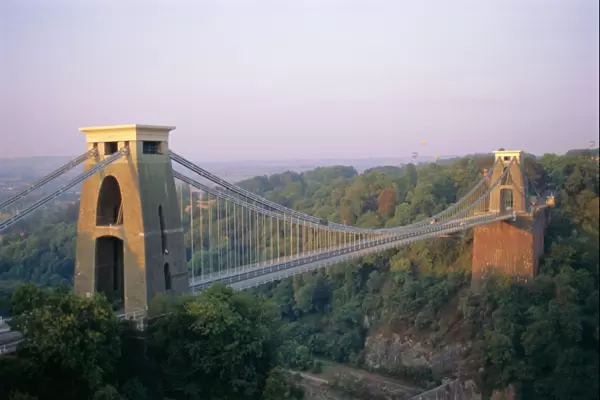 Clifton Suspension Bridge, built by Brunel, Bristol, Avon, England, United Kingdom (U