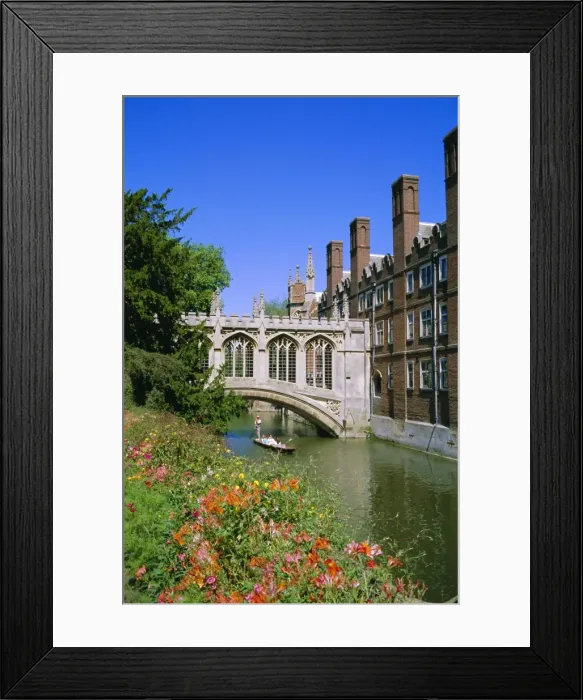 Framed Print : The Bridge of Sighs, St Johns College, Cambridge, Cambridgeshire, England, UK Framed Print : The Bridge of Sighs, St Johns College, Cambridge, Cambridgeshire, England, UK