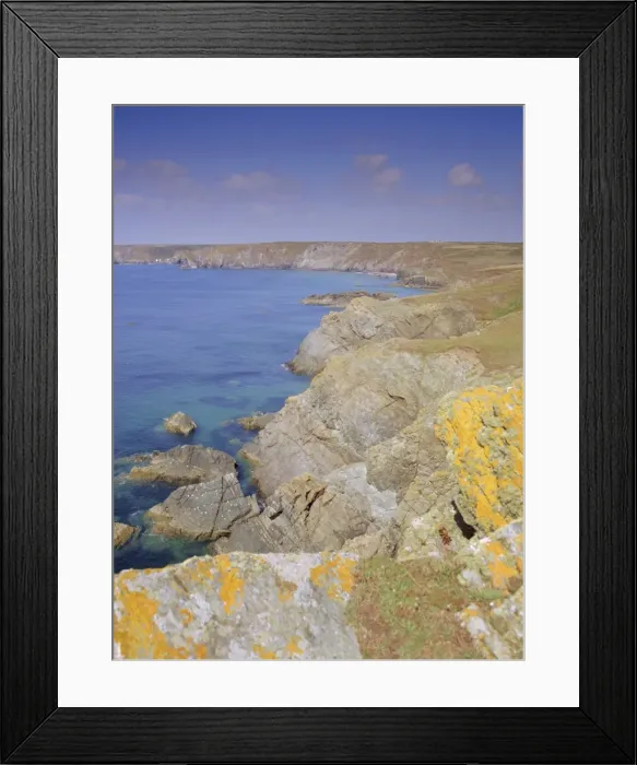 Framed Print : Kynance Cove, The Lizard, Cornwall, England, UK, Europe Framed Print : Kynance Cove, The Lizard, Cornwall, England, UK, Europe