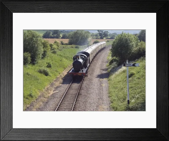 Framed Print : The Gloucestershire and Warwickshire Heritage Steam and Diesel railway Framed Print : The Gloucestershire and Warwickshire Heritage Steam and Diesel railway