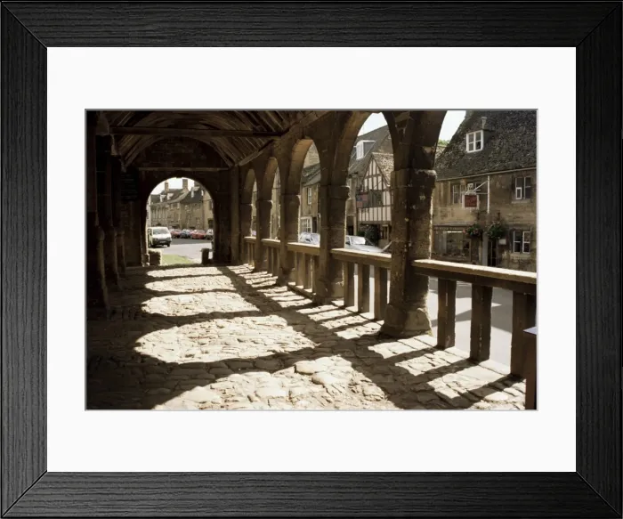 Framed Print : Market Hall, Chipping Campden, Gloucestershire, The Cotswolds, England Framed Print : Market Hall, Chipping Campden, Gloucestershire, The Cotswolds, England