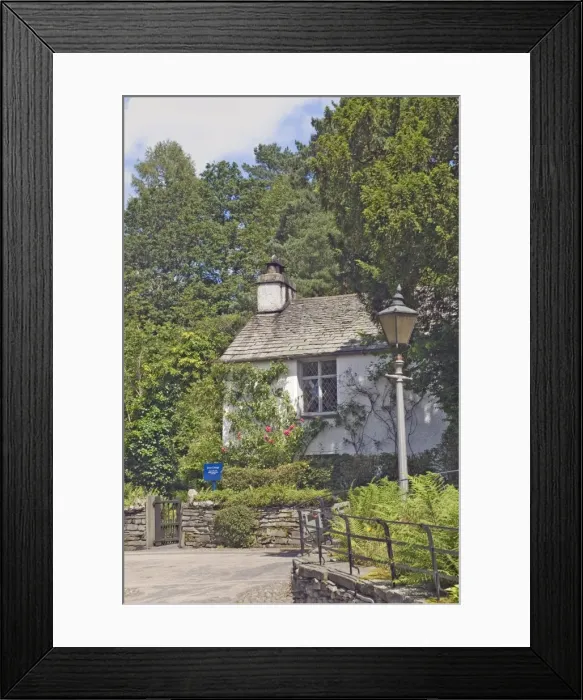 Framed Print : Dove Cottage, home of William Wordsworth from 1799 to 1808, Grasmere, Lake District National Park Framed Print : Dove Cottage, home of William Wordsworth from 1799 to 1808, Grasmere, Lake District National Park