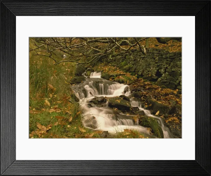 Framed Print : Stream running through Grindsbrook, Edale, Peak District National Park Framed Print : Stream running through Grindsbrook, Edale, Peak District National Park