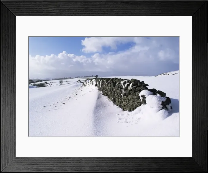Framed Print : Snow coverd fields and walls, Hartington, Tissington Trail, Derbyshire Framed Print : Snow coverd fields and walls, Hartington, Tissington Trail, Derbyshire
