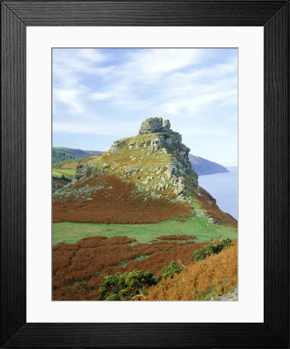 Framed Print : Castle Rock overlooking Wringcliff Bay, one of Britains highest sea cliffs Framed Print : Castle Rock overlooking Wringcliff Bay, one of Britains highest sea cliffs