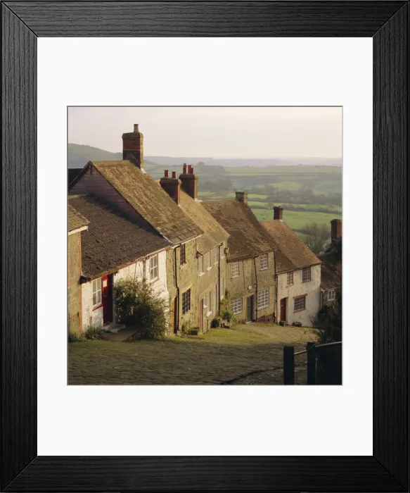 Framed Print : Gold Hill, Shaftesbury, Dorset, England Framed Print : Gold Hill, Shaftesbury, Dorset, England