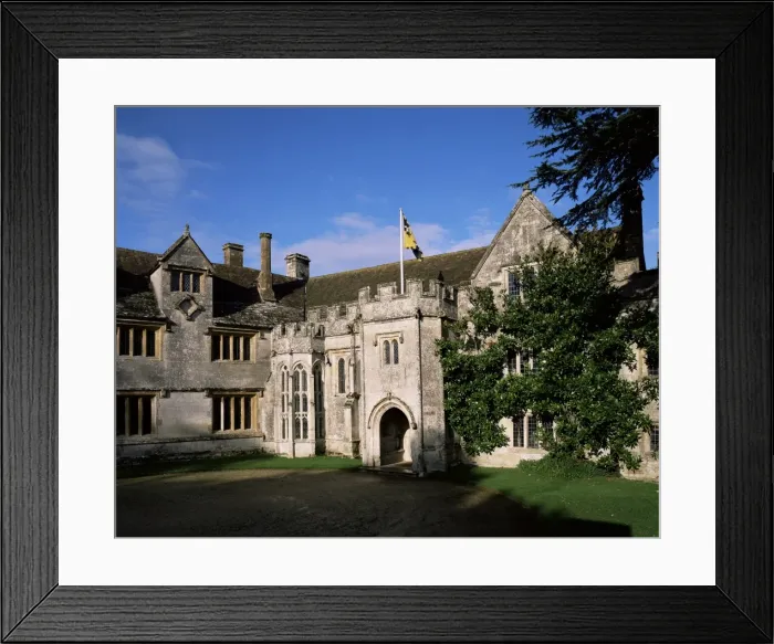 Framed Print : Athelhampton House, Dorset, England, United Kingdom, Europe Framed Print : Athelhampton House, Dorset, England, United Kingdom, Europe