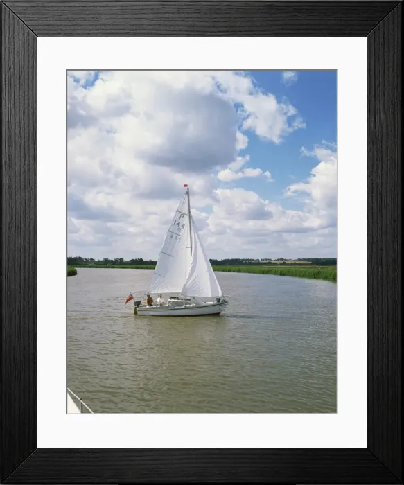 Framed Print : Sailing on the Norfolk Broads, Norfolk, England, United Kingdom, Europe Framed Print : Sailing on the Norfolk Broads, Norfolk, England, United Kingdom, Europe