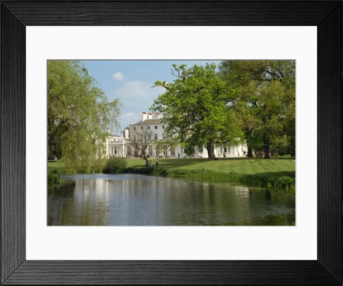 Framed Print : Frogmore Gardens, Windsor, Berkshire, England, United Kingdom, Europe Framed Print : Frogmore Gardens, Windsor, Berkshire, England, United Kingdom, Europe