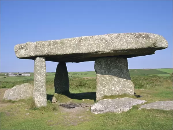 Stone age dolmen, Lanyon Quoit, near Madron, Cornwall, England, UK