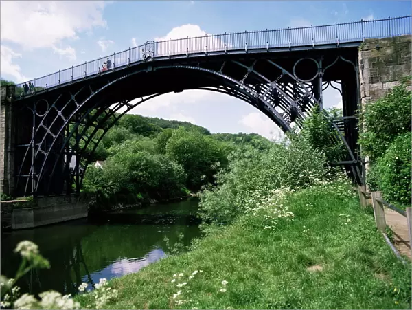 The Iron Bridge, Ironbridge, UNESCO World Heritage Site, Shropshire, England
