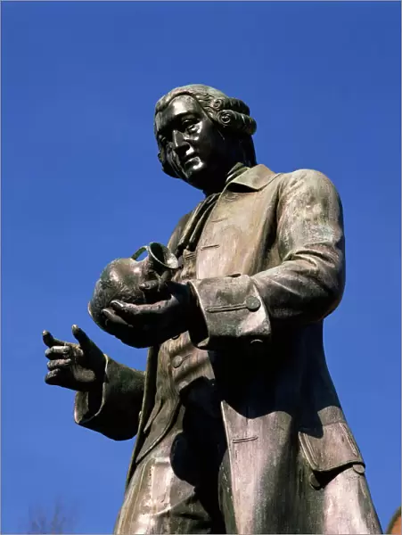Statue of Josiah Wedgwood (1730-1795), Stoke on Trent, Staffordshire, England