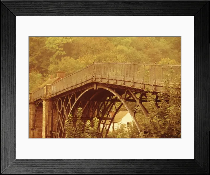 Framed Print : Iron Bridge, Shropshire, UK, Europe Framed Print : Iron Bridge, Shropshire, UK, Europe
