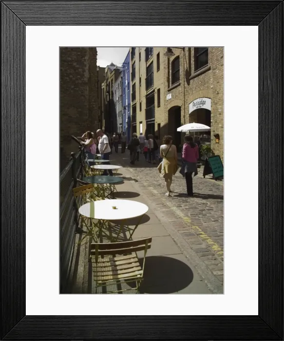 Framed Print : Wine bar, wharf, Southwark, London, England, United Kingdom, Europe Framed Print : Wine bar, wharf, Southwark, London, England, United Kingdom, Europe