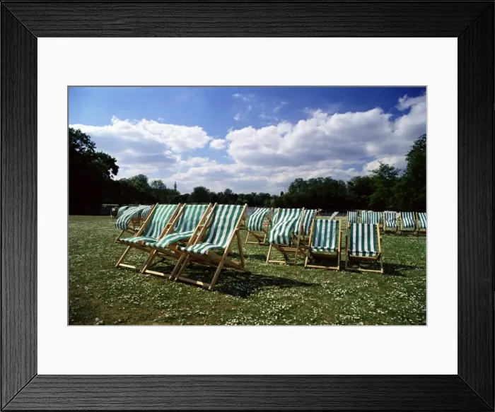 Framed Print : Deckchairs in Regents Park, London, England, United Kingdom, Europe Framed Print : Deckchairs in Regents Park, London, England, United Kingdom, Europe