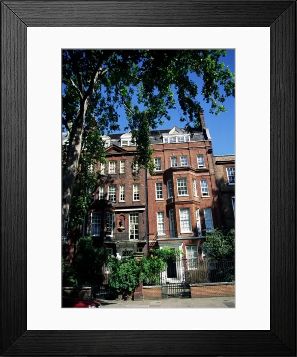Framed Print : House on Cheyne Walk, Chelsea, London, England, United Kingdom, Europe Framed Print : House on Cheyne Walk, Chelsea, London, England, United Kingdom, Europe
