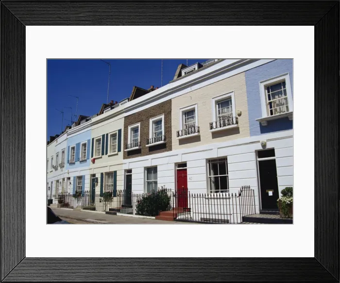 Framed Print : Terraced housing on Smith Terrace, Chelsea, London SW3, England, United Kingdom, Europe Framed Print : Terraced housing on Smith Terrace, Chelsea, London SW3, England, United Kingdom, Europe