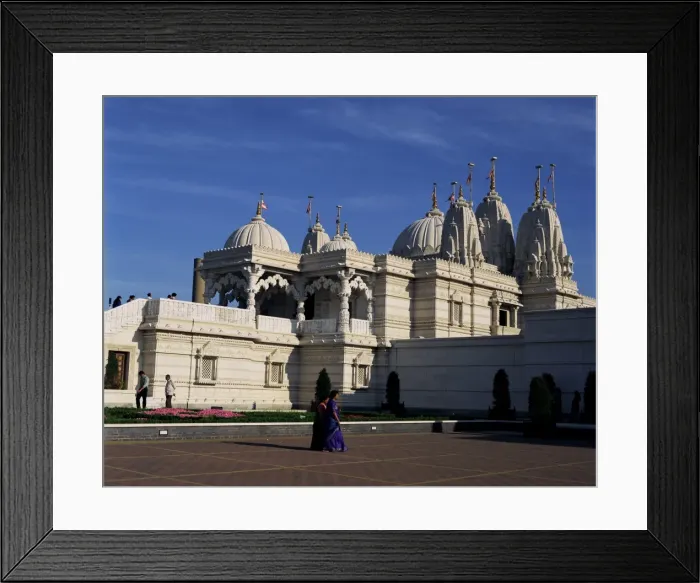 Framed Print : The Shree Swaminarayan Mandir Temple, Neasden, London, England, United Kingdom, Europe Framed Print : The Shree Swaminarayan Mandir Temple, Neasden, London, England, United Kingdom, Europe