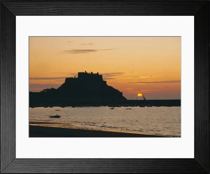 Framed Print : View to Mont Orgueil at Sunrise, Gorey, Jersey, Channel Islands, UK Framed Print : View to Mont Orgueil at Sunrise, Gorey, Jersey, Channel Islands, UK