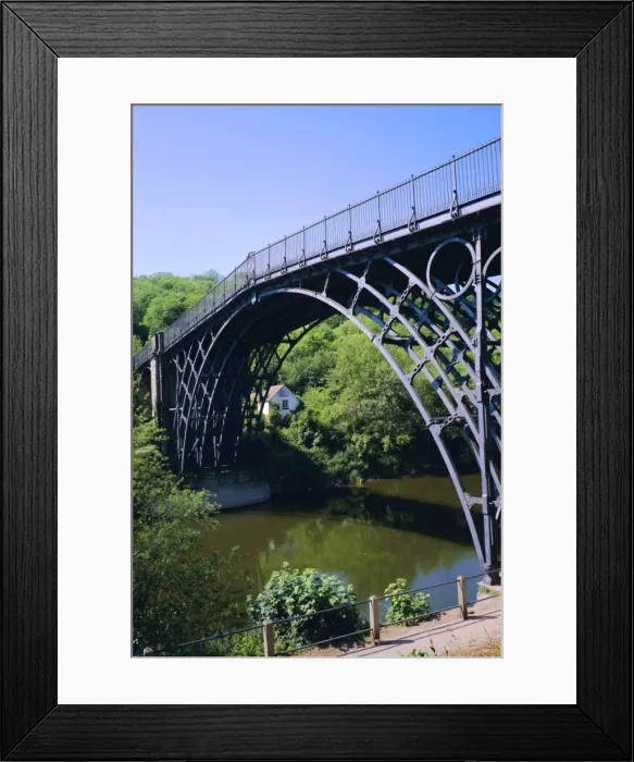 Framed Print : The Iron Bridge over the River Severn, Ironbridge, Shropshire, England, UK Framed Print : The Iron Bridge over the River Severn, Ironbridge, Shropshire, England, UK