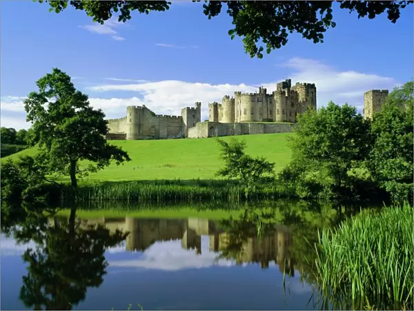 Alnwick Castle, Alnwick, Northumberland, England, UK