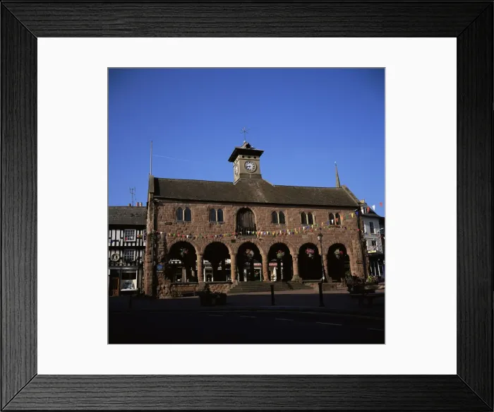 Framed Print : The Market Place (Market Hall), Ross-on-Wye, Hereford and Worcester, England Framed Print : The Market Place (Market Hall), Ross-on-Wye, Hereford and Worcester, England