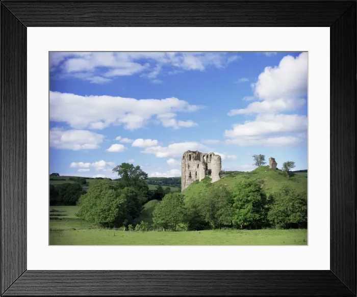 Framed Print : Clun Castle, Shropshire, England, United Kingdom, Europe Framed Print : Clun Castle, Shropshire, England, United Kingdom, Europe