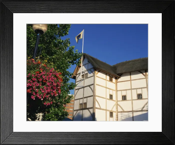 Framed Print : Exterior of the restored Globe Theatre, London, England, United Kingdom, Europe Framed Print : Exterior of the restored Globe Theatre, London, England, United Kingdom, Europe