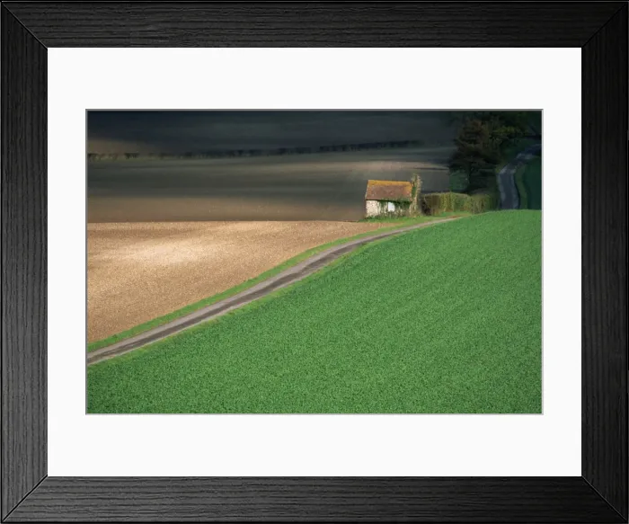 Framed Print : Farmland near Old Winchester Hill, Hampshire, England, United Kingdom, Europe Framed Print : Farmland near Old Winchester Hill, Hampshire, England, United Kingdom, Europe