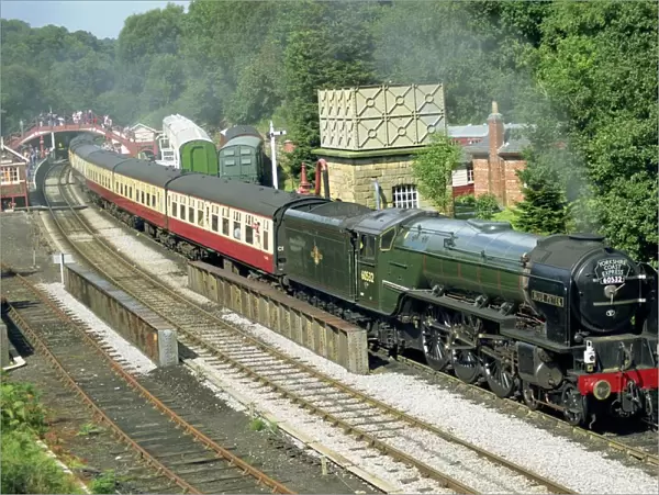 Train on North York Moors Railway, Goathland, North Yorkshire, England