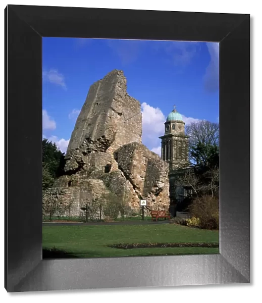 Castle with leaning tower, Bridgnorth, Shropshire, England, United Kingdom, Europe
