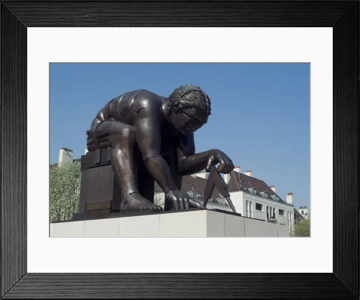Framed Print : Statue of Newton by Eduardo Paolozzi, the British Library, London, England Framed Print : Statue of Newton by Eduardo Paolozzi, the British Library, London, England