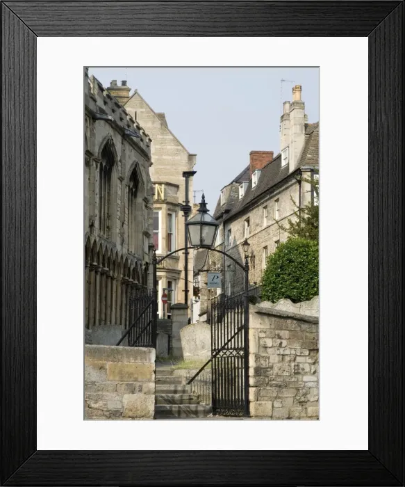 Framed Print : Churchyard, Stamford, Lincolnshire, England, United Kingdom, Euorpe Framed Print : Churchyard, Stamford, Lincolnshire, England, United Kingdom, Euorpe