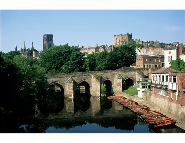 Durham centre and Elvet Bridge, Durham, County Durham, England, United Kingdom, Europe