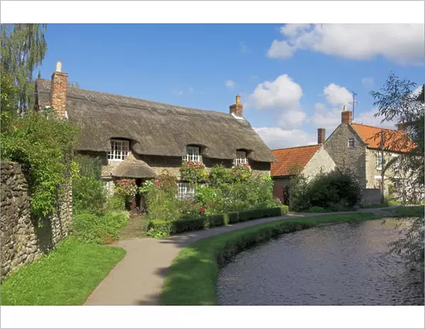 Picturesque thatched cottage at Thornton-le-Dale, North Yorkshire Moors National Park