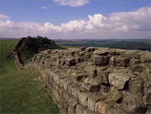 Looking west along Hadrians Wall, UNESCO World Heritage site, near Greenhead