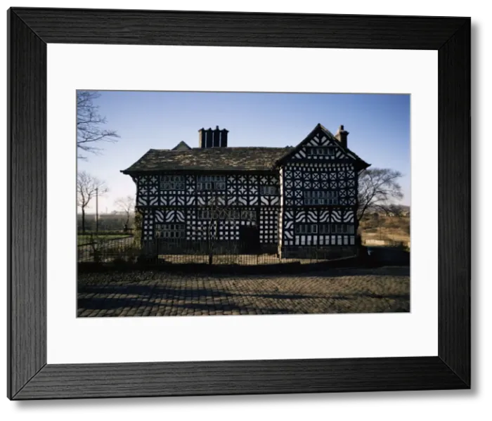 Framed Print : Late 15th century building, Hall-I-Th Wood, Lancashire, England, United Kingdom Framed Print : Late 15th century building, Hall-I-Th Wood, Lancashire, England, United Kingdom