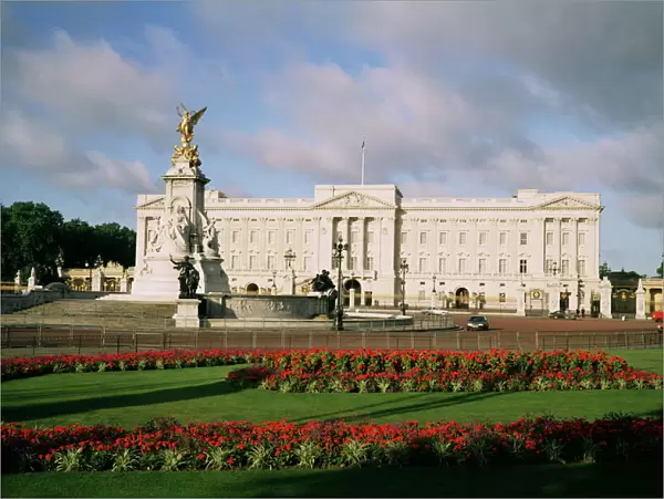 Buckingham Palace, London, England, United Kingdom, Europe