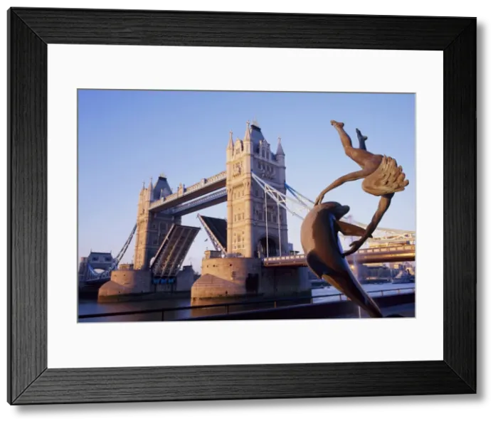 Framed Print : Tower Bridge and bank-side fountain sculpture, London, England, UK Framed Print : Tower Bridge and bank-side fountain sculpture, London, England, UK